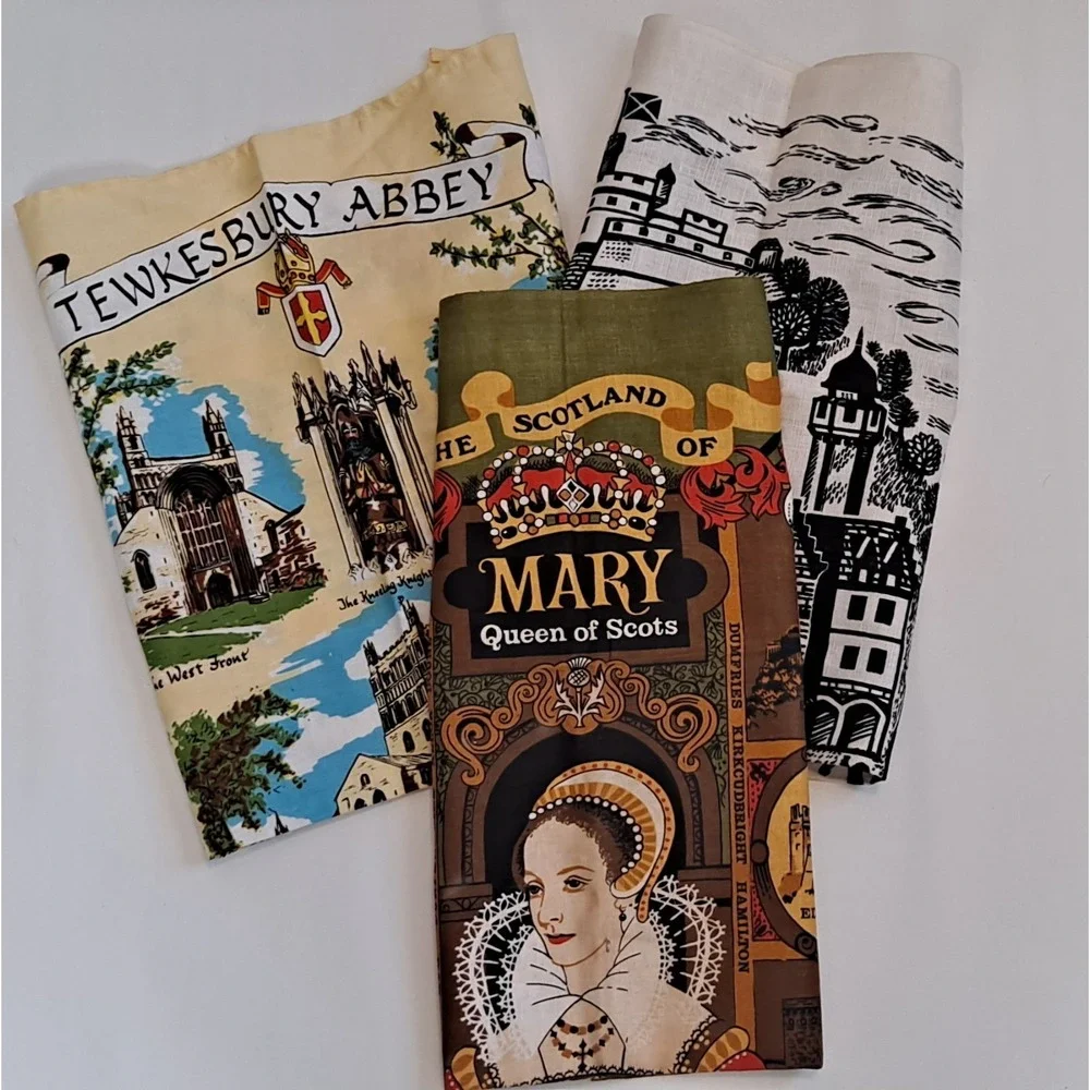 Lot‎ Of 3 Tea Towels Mary Queen Of Scots/ Edinburg /Tewkesbury Abbey